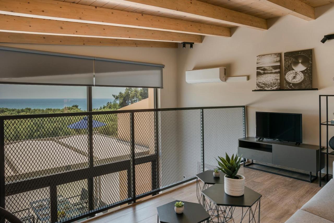 Sound Of Sea Villas Lixouri Exterior photo